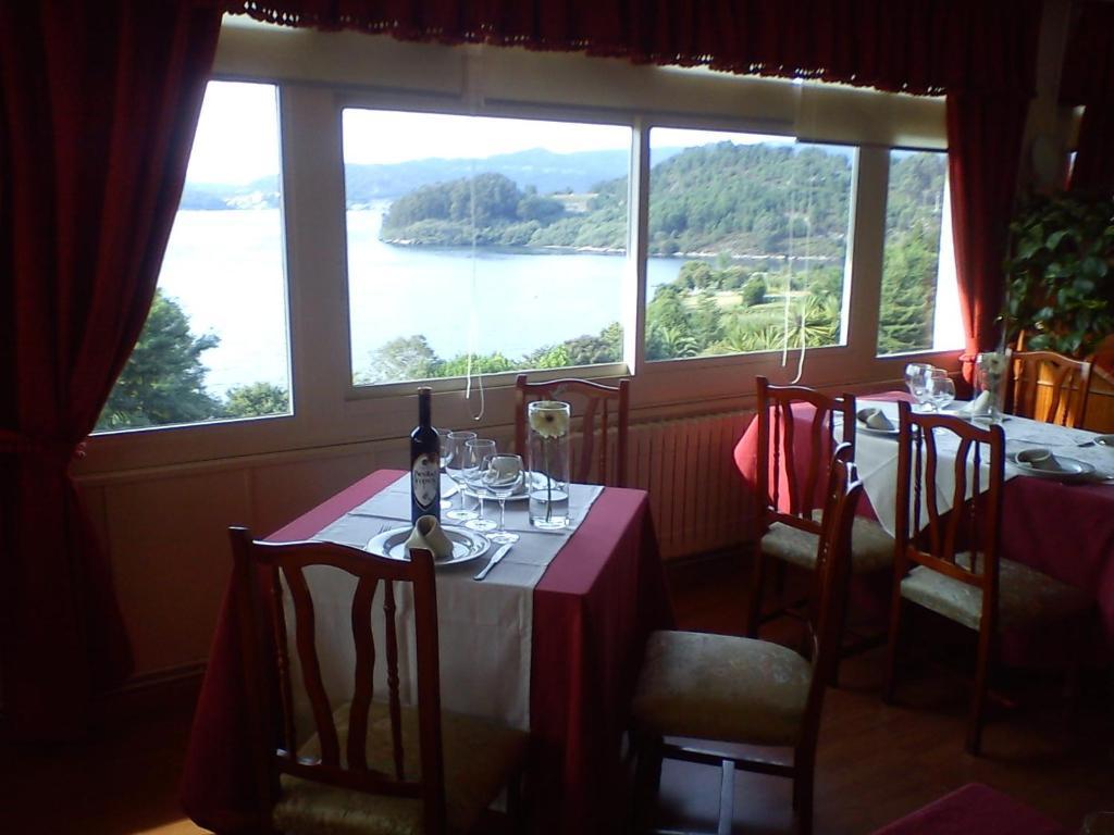 Hotel Santo Apostol Redondela Buitenkant foto