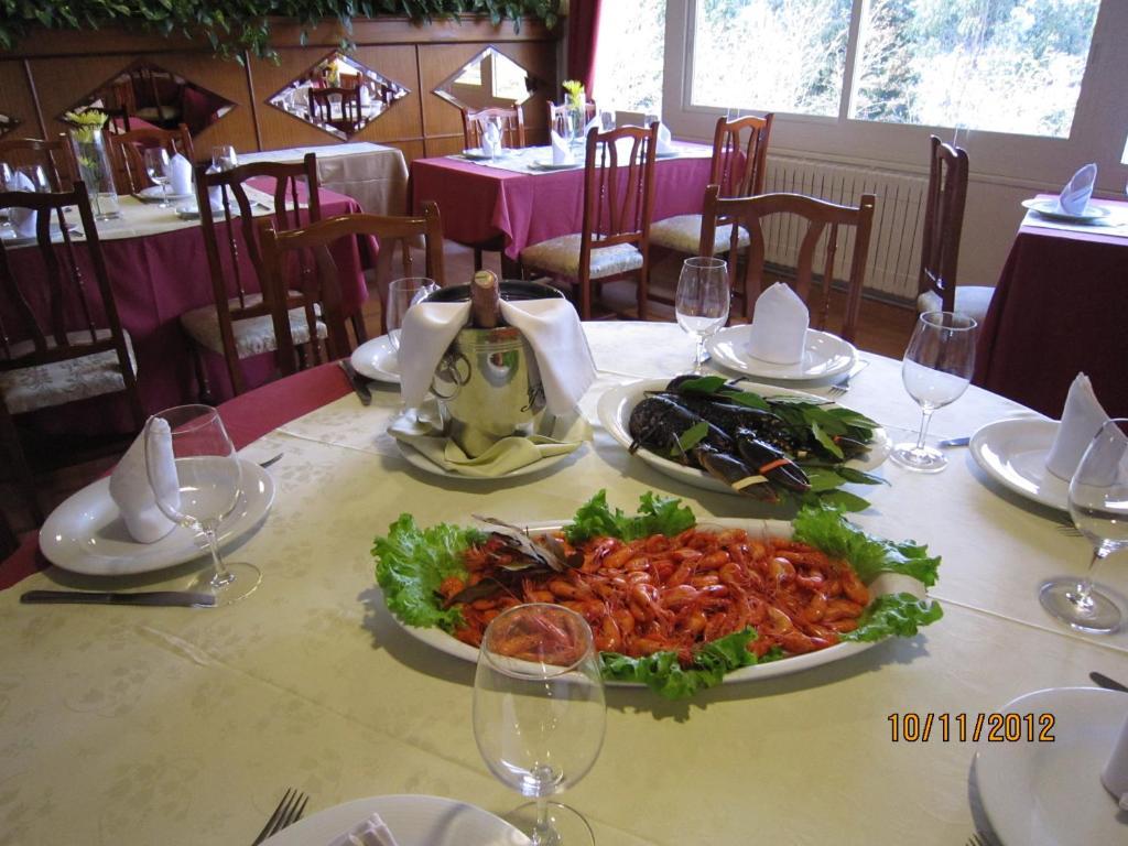 Hotel Santo Apostol Redondela Buitenkant foto