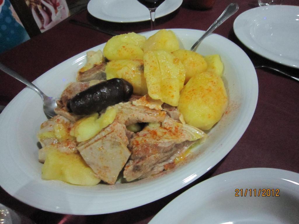 Hotel Santo Apostol Redondela Buitenkant foto