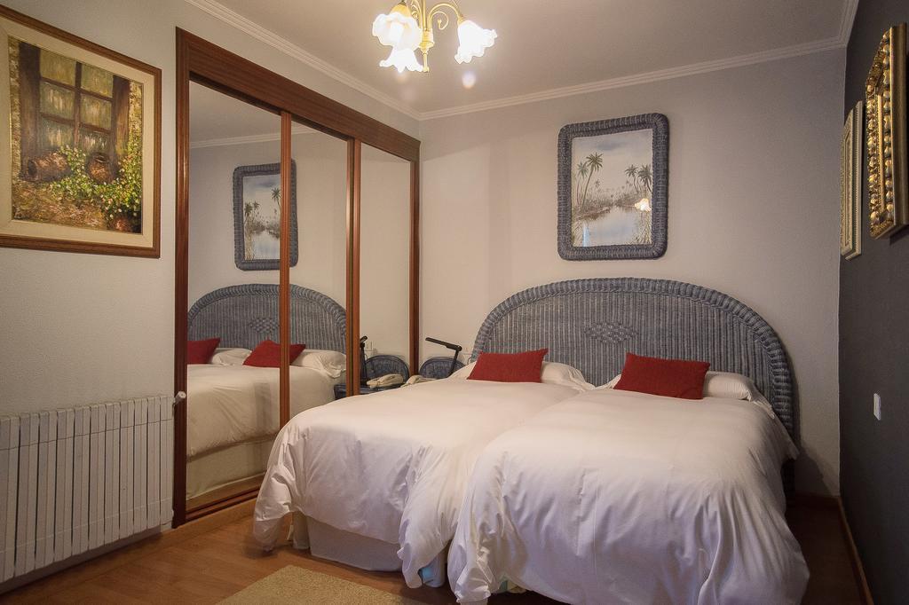 Hotel Santo Apostol Redondela Buitenkant foto